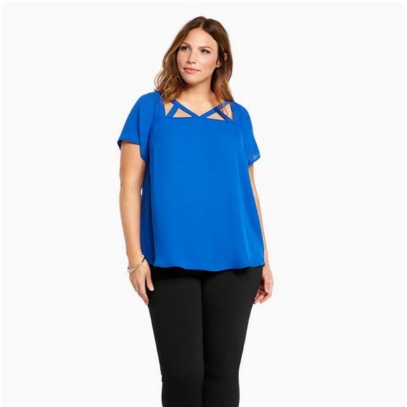 Torrid Blue Georgette Cage Front Top - Picture 3 of 7